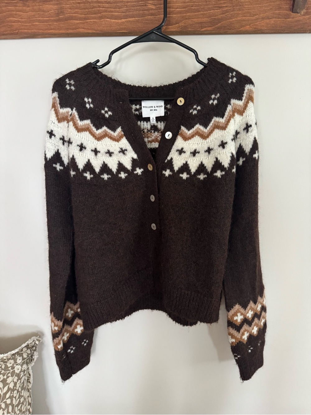 Willow & Wind Women's Chestnut Fair Isle Button-Front Cardigan